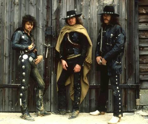 Motörhead presentan canción en directo inédita “SHOOT YOU IN THE BACK”. Tema incluido en su próxima súper caja 40 Aniversario de “ACE OF SPADES”