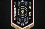 While She Sleeps estrena la Sleeps Society
